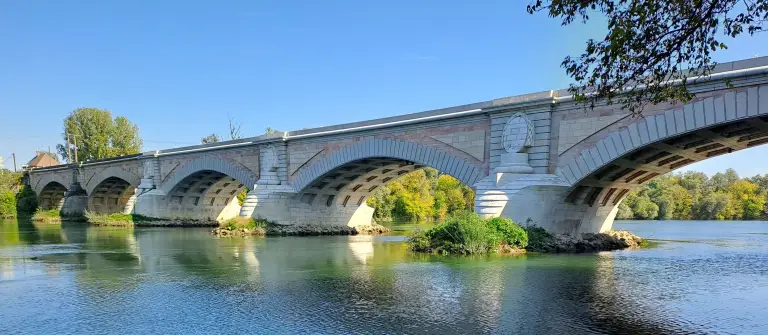 Pont_de_Navilly.jpg